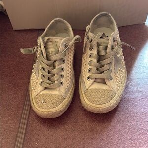 Golden Goose limited edition pearl VSTARs 37 us 7